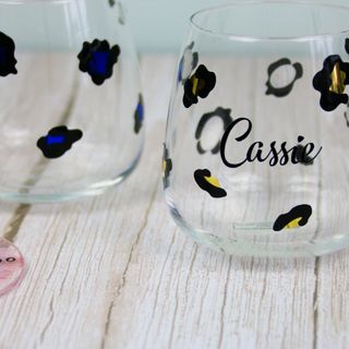 Leopard print personalised glass: listing photo 2